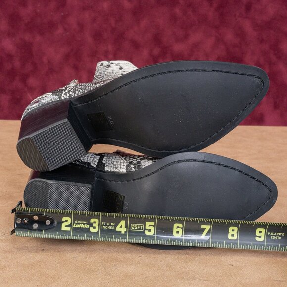 Jeffrey Campbell Wmn Cromwell Snake Print Leather Western Cowboy Ankle boots 7.5 - Picture 5 of 8